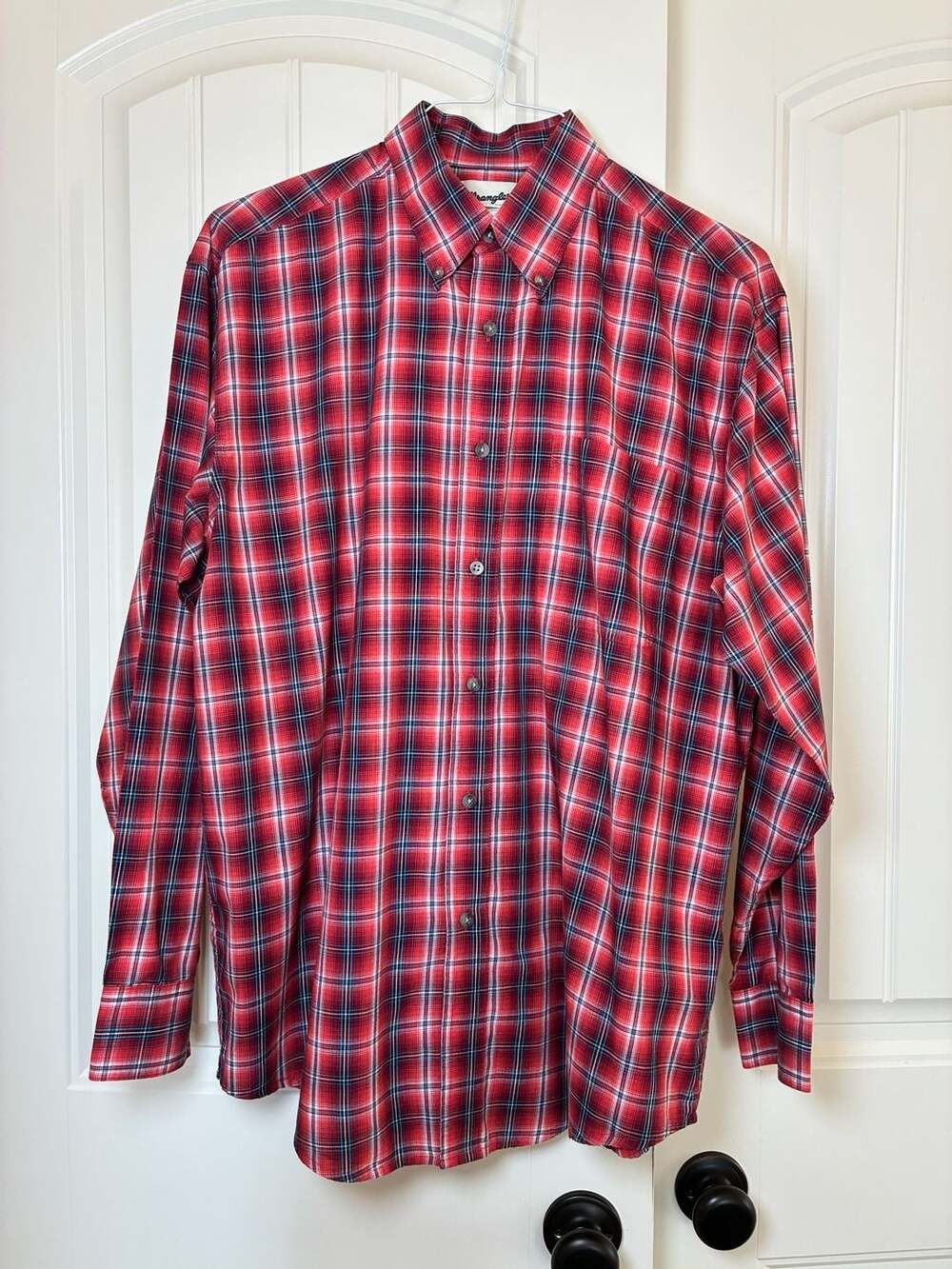 Wrangler Riata Mens Red Plaid Long Sleeve Button Down Shirt Size L
